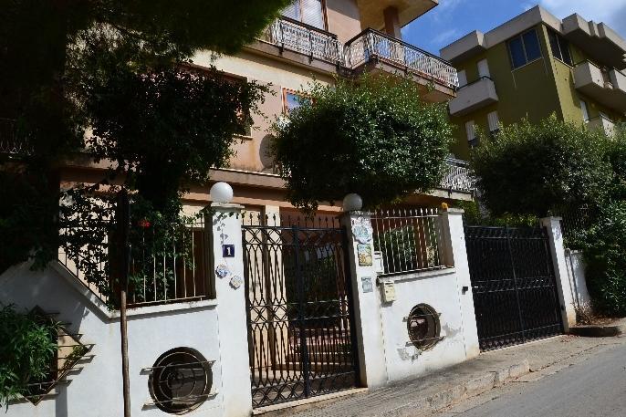 A Due Passi Da Erice B&B Zewnętrze zdjęcie
